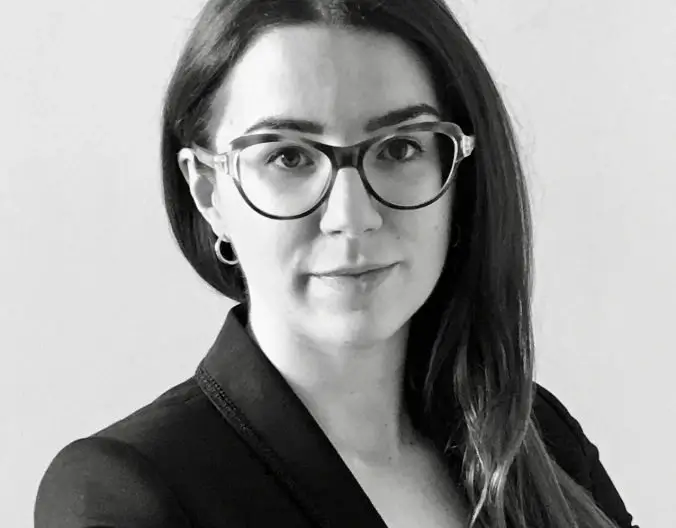 Salomé Larcher, Avocat à la Cour